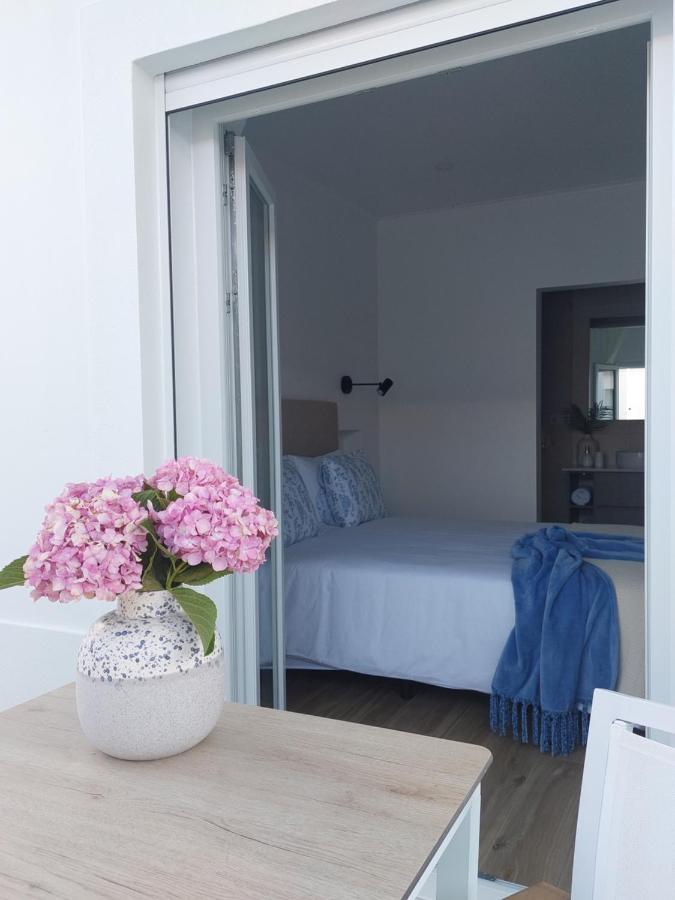 Lagoa Azul Guest House II วิลานอวา ดิ มิลฟงติส ภายนอก รูปภาพ