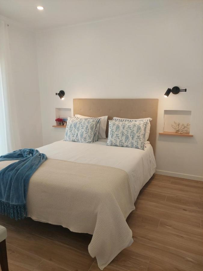 Lagoa Azul Guest House II วิลานอวา ดิ มิลฟงติส ภายนอก รูปภาพ