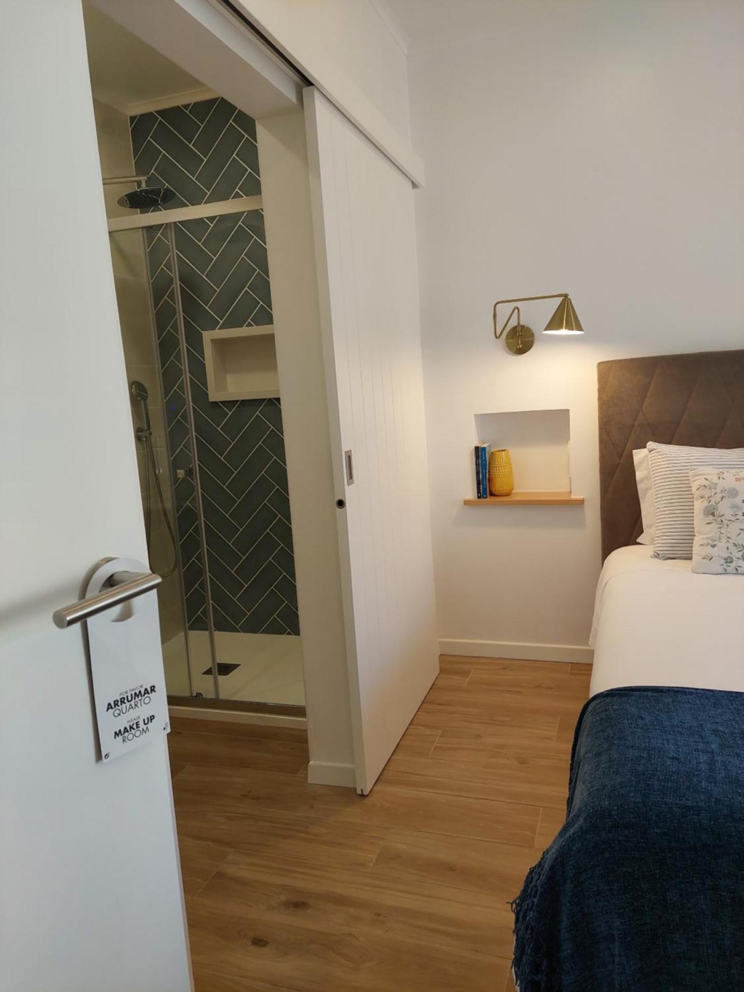 Lagoa Azul Guest House II วิลานอวา ดิ มิลฟงติส ภายนอก รูปภาพ